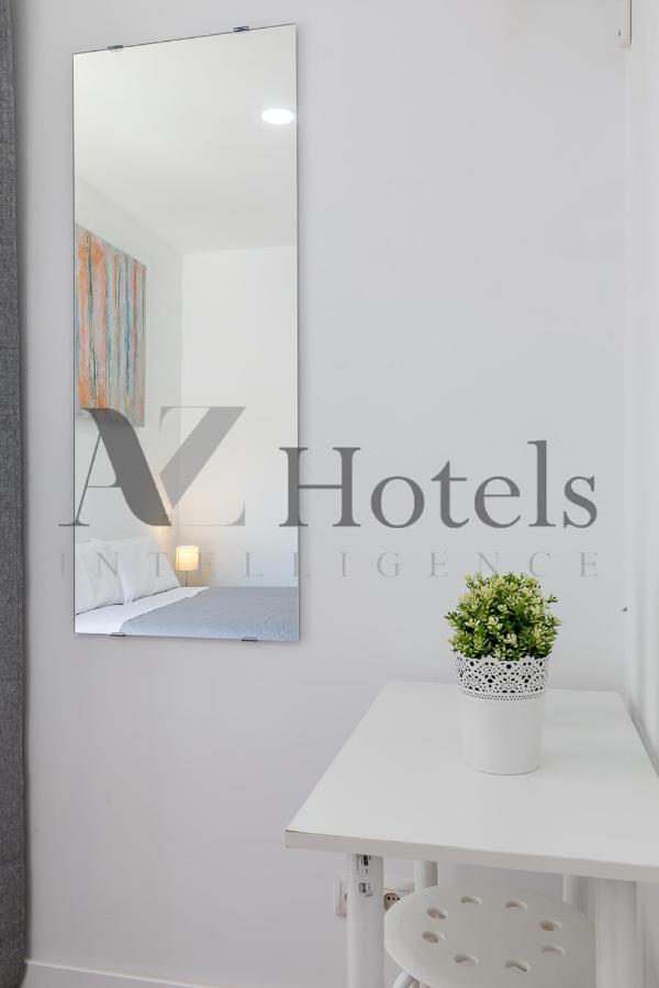 Ayz Joaquin Pol - Auto Check-In Property Madrid Exterior photo