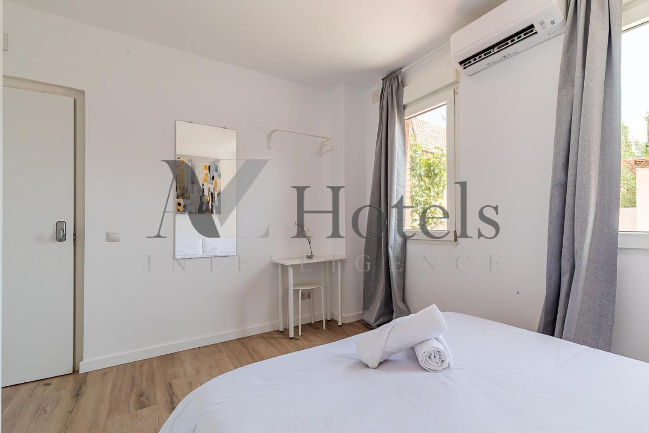 Ayz Joaquin Pol - Auto Check-In Property Madrid Exterior photo